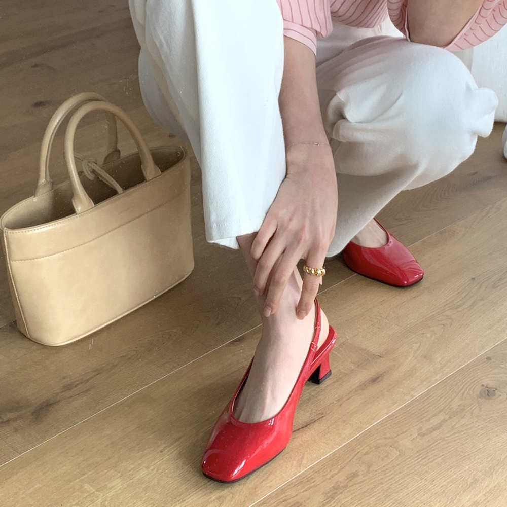 발볼편한 에나멜 스퀘어토 미들힐 슬링백힐 | 바이모구 BY MOGU - 트렌디한 여자 신발 쇼핑몰