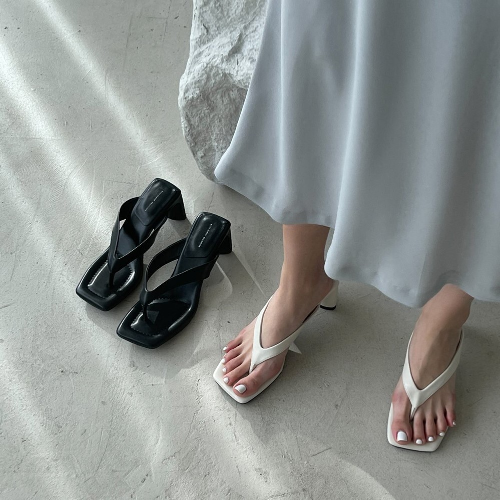 스퀘어 플립플랍 미들힐 뮬 쪼리 슬리퍼힐 스퀘어 플립플랍 미들힐 뮬 쪼리 슬리퍼힐